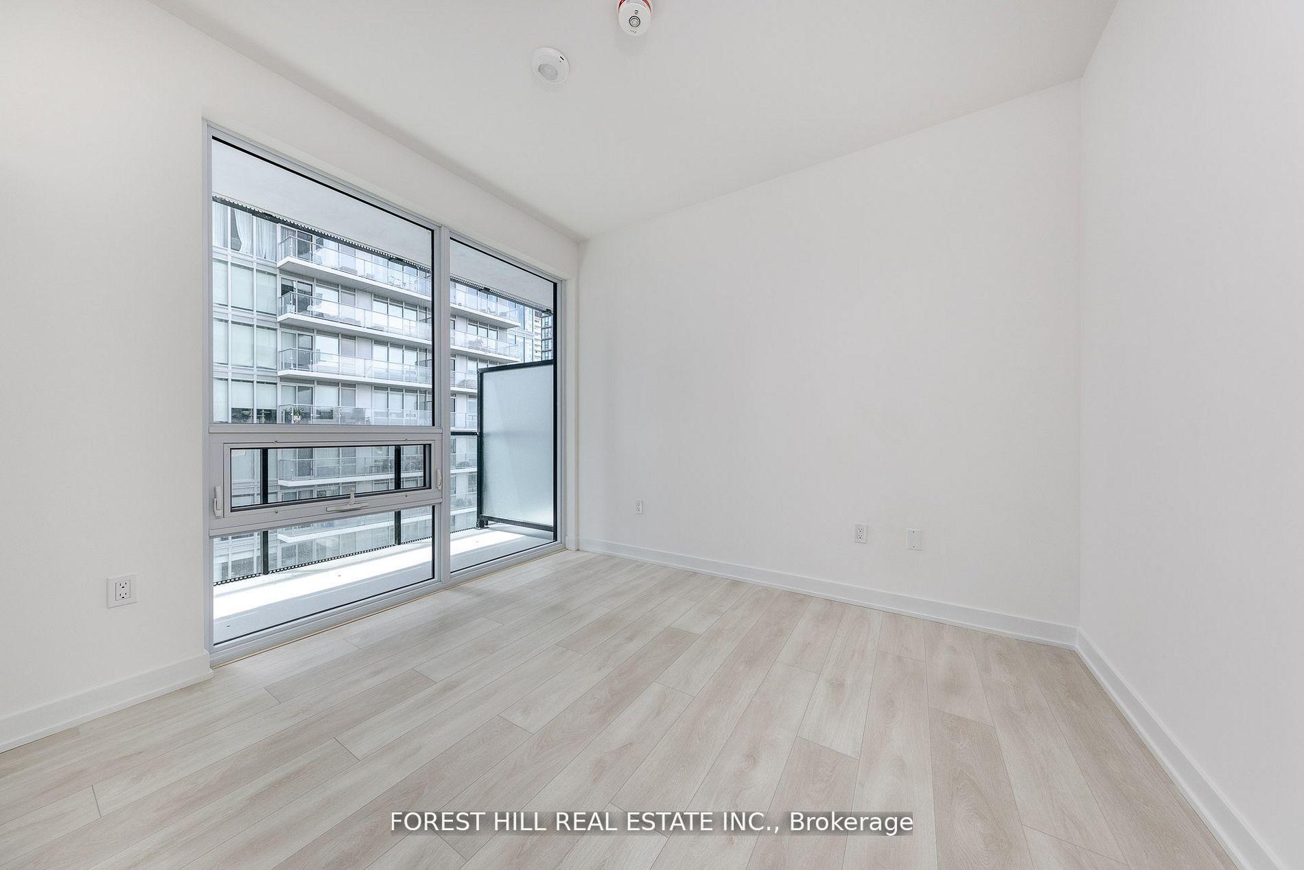 117 Broadway Avenue 1302, Toronto Unit: 1302