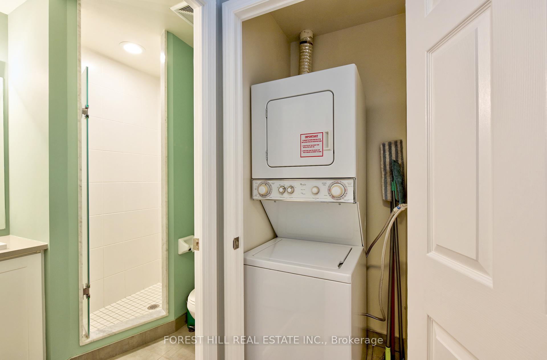 19 Grand Trunk Crescent 306, Toronto Unit: 306