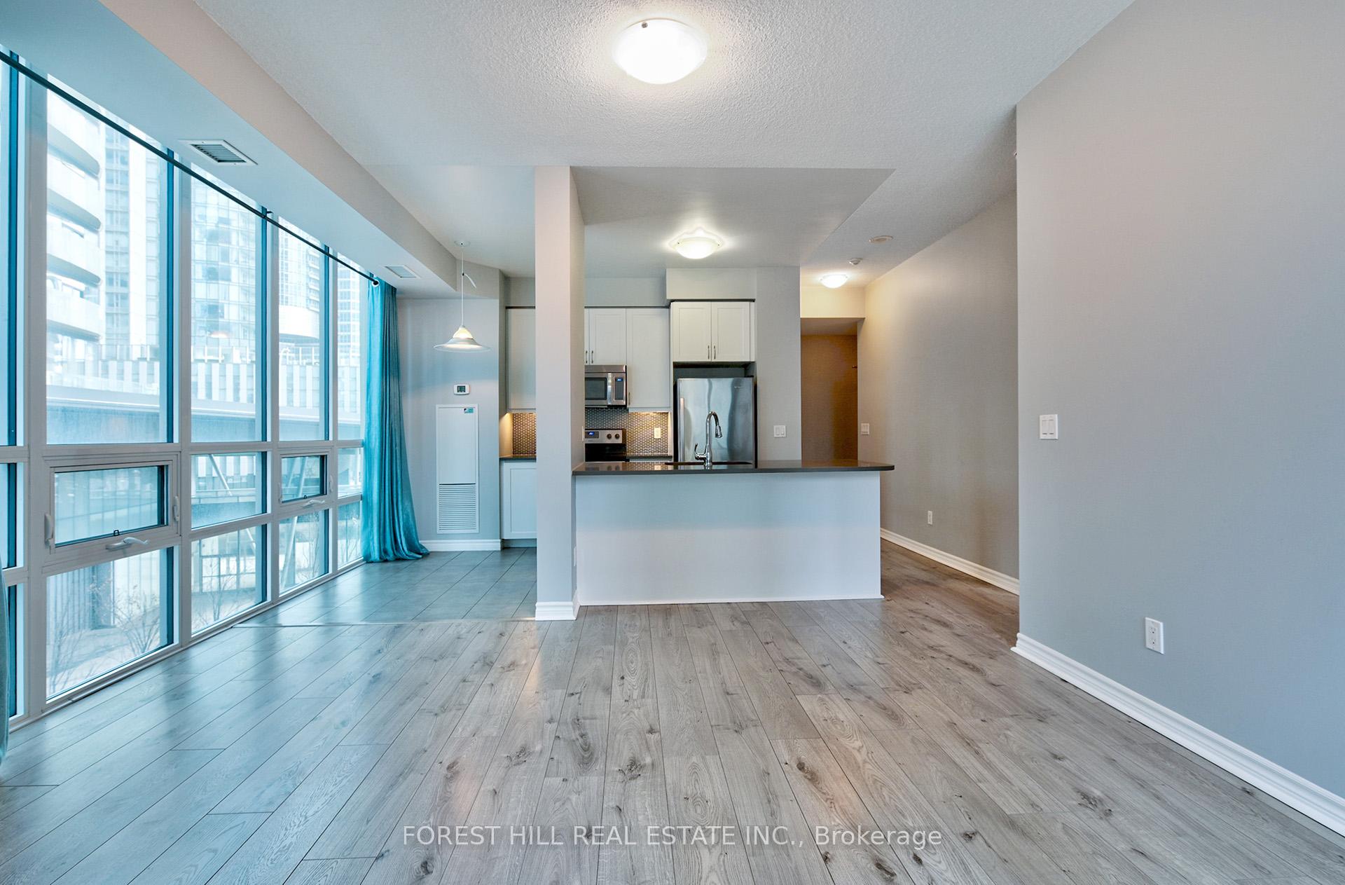 19 Grand Trunk Crescent 306, Toronto Unit: 306