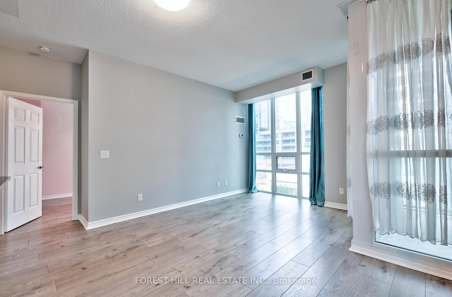 19 Grand Trunk Crescent 306, Toronto Unit: 306