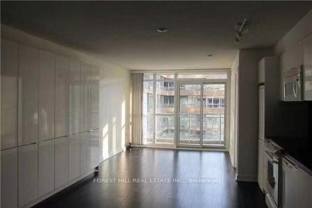 10 Capreol Court 929, Toronto Unit: 929