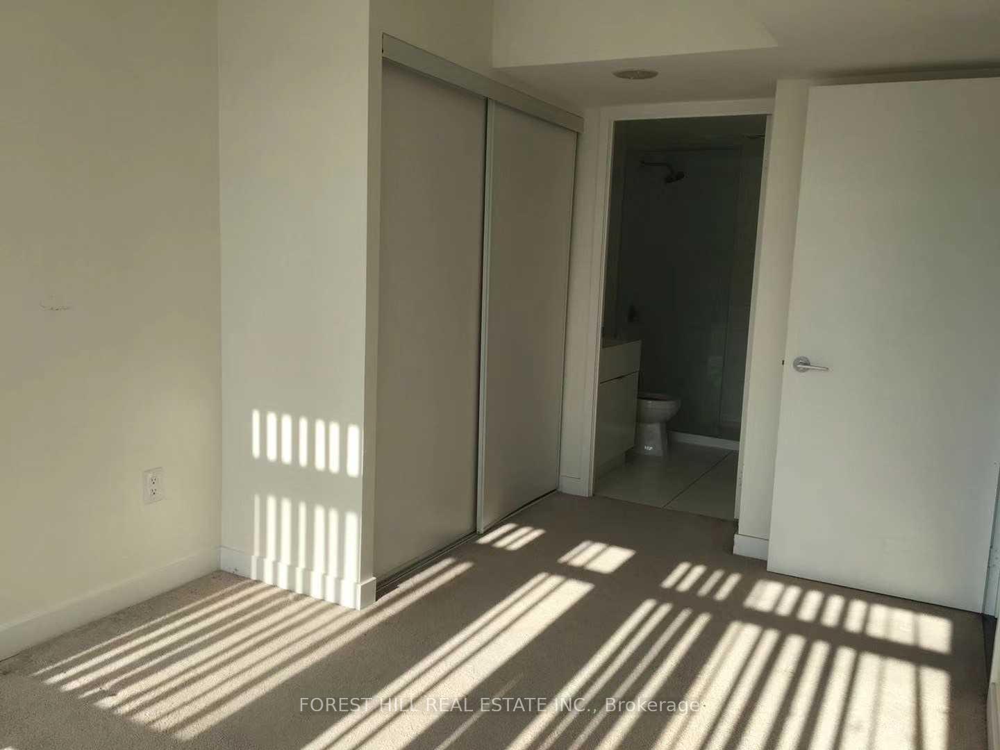 10 Capreol Court 929, Toronto Unit: 929