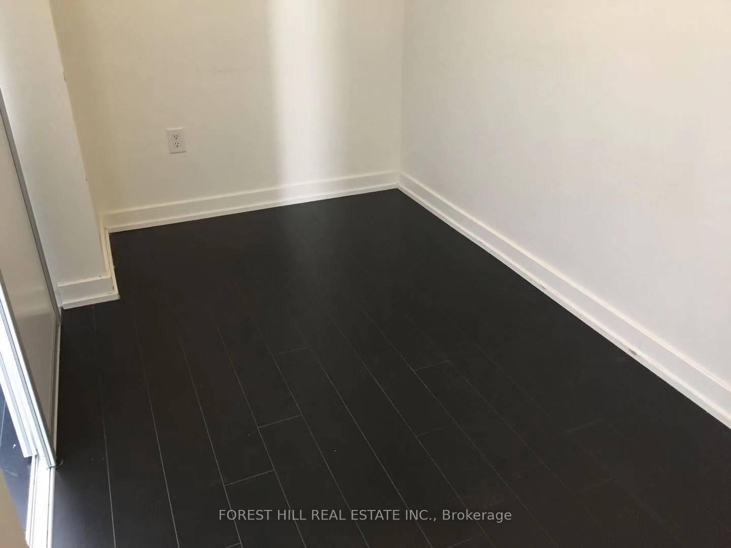 10 Capreol Court 929, Toronto Unit: 929