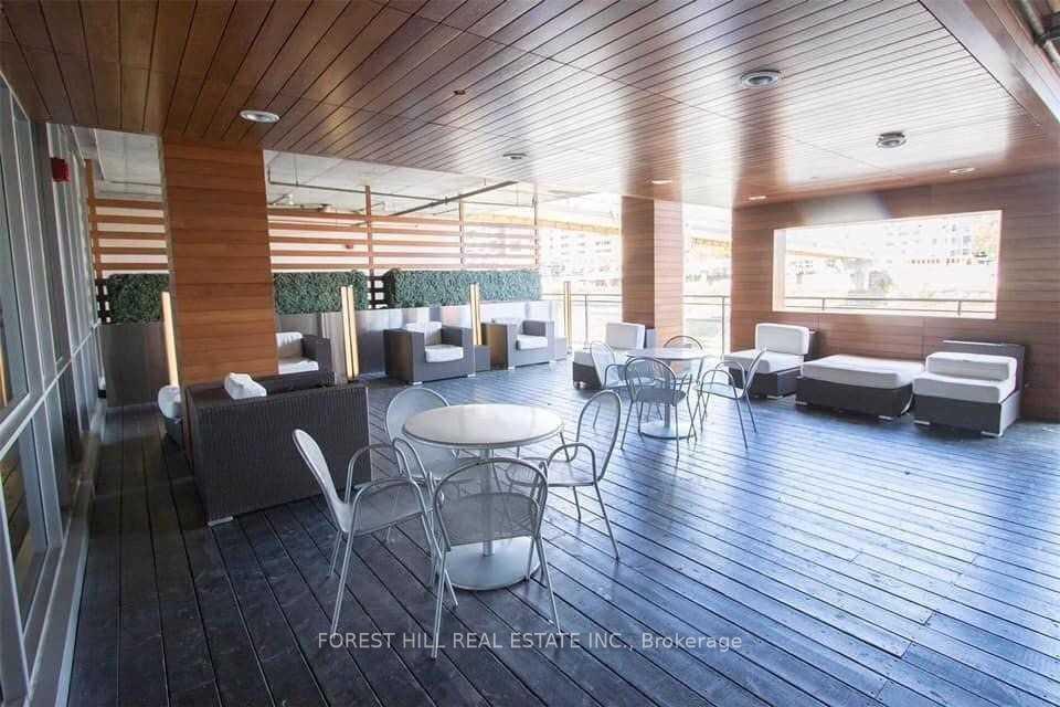 10 Capreol Court 929, Toronto Unit: 929