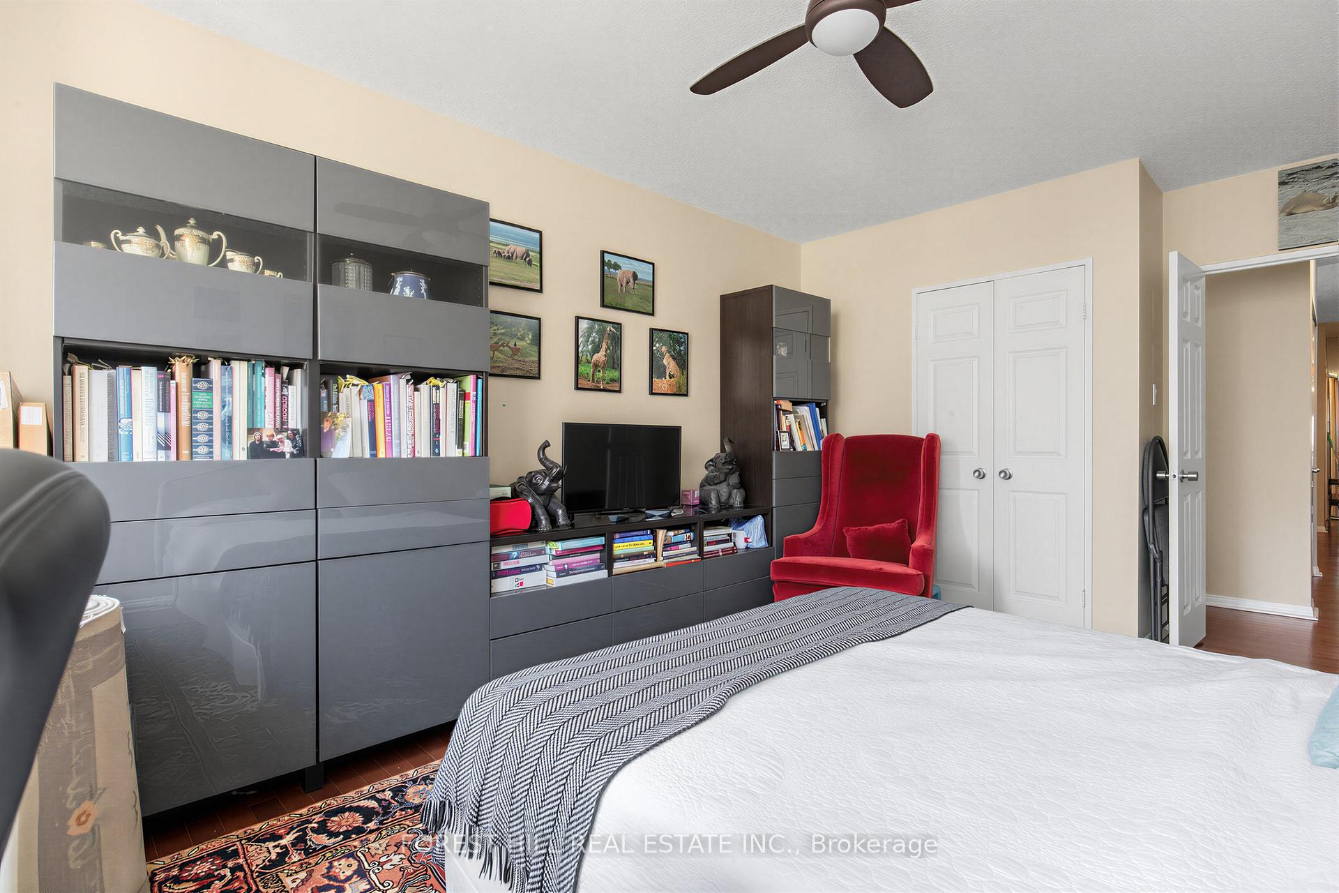 15 Mcmurrich Street PH01, Toronto Unit: PH01
