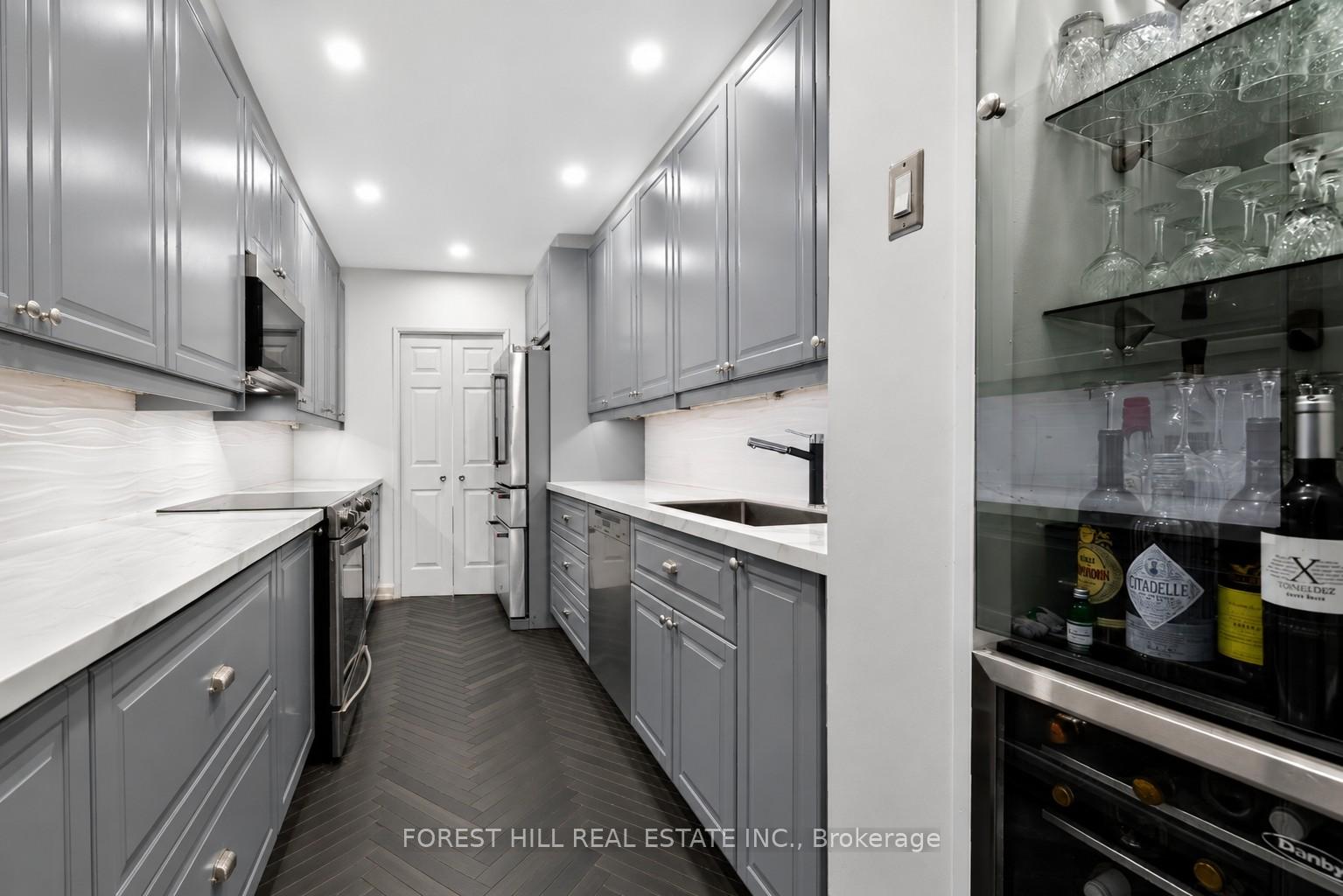 15 Mcmurrich Street PH01, Toronto Unit: PH01