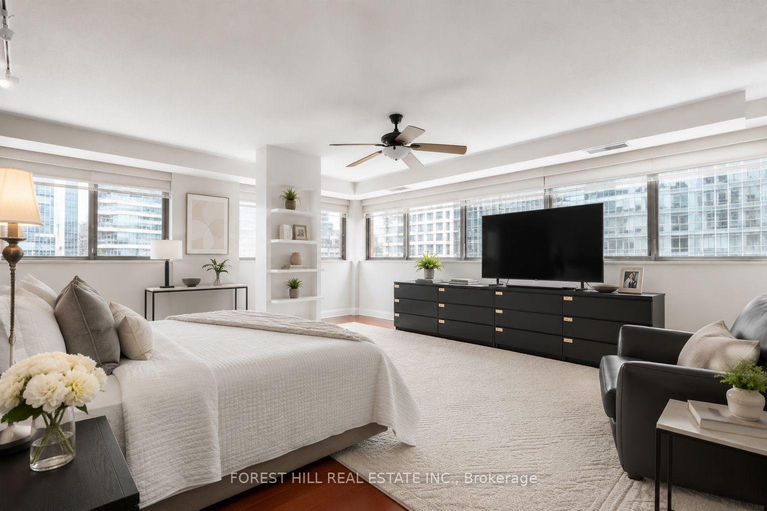 15 Mcmurrich Street PH01, Toronto Unit: PH01