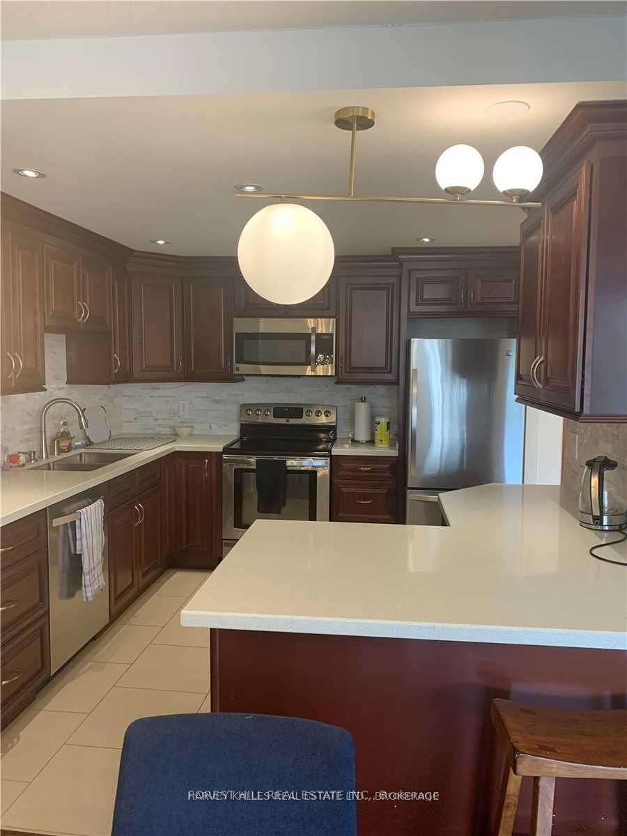 500 Glencairn Avenue 303, Toronto Unit: 303