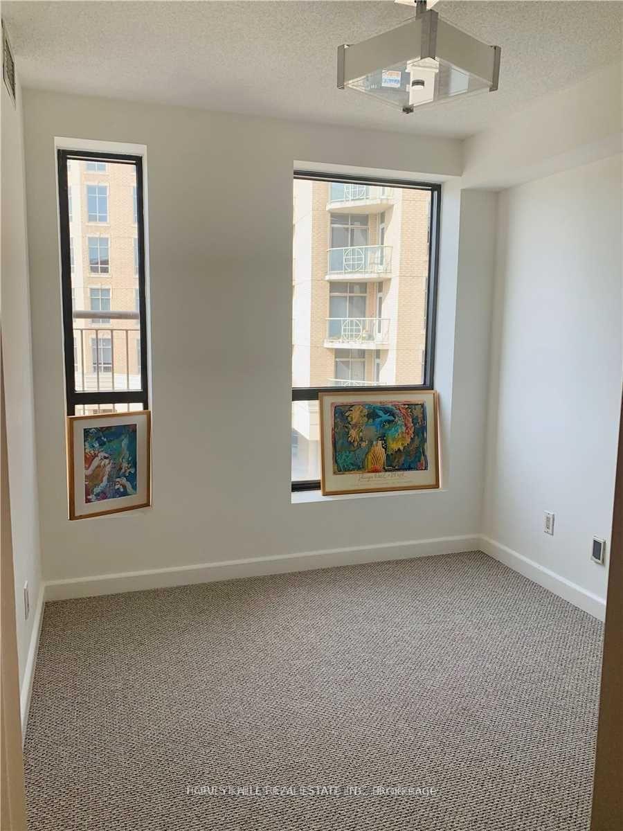 500 Glencairn Avenue 303, Toronto Unit: 303