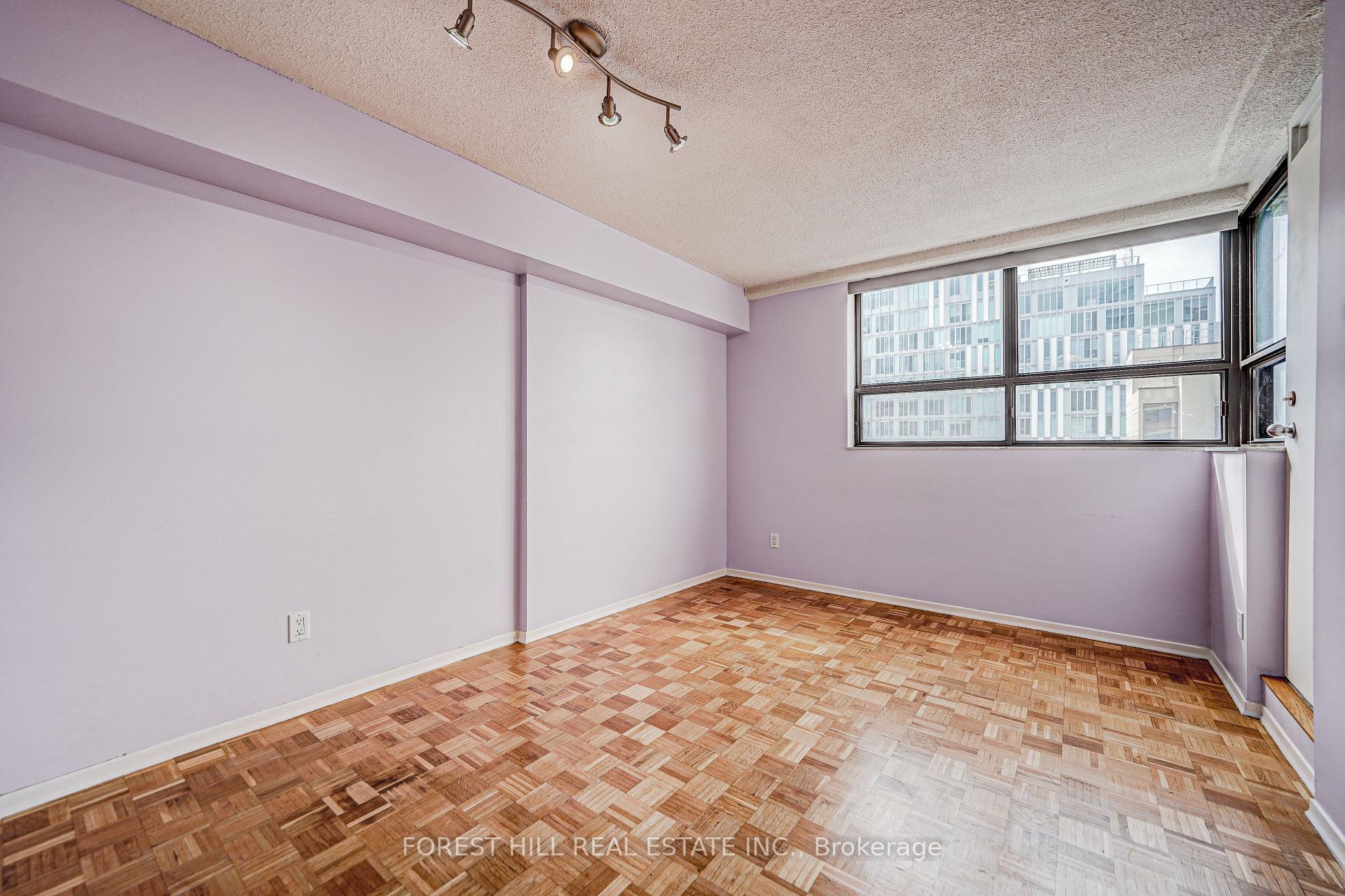 60 St. Patrick Street 728, Toronto Unit: 728