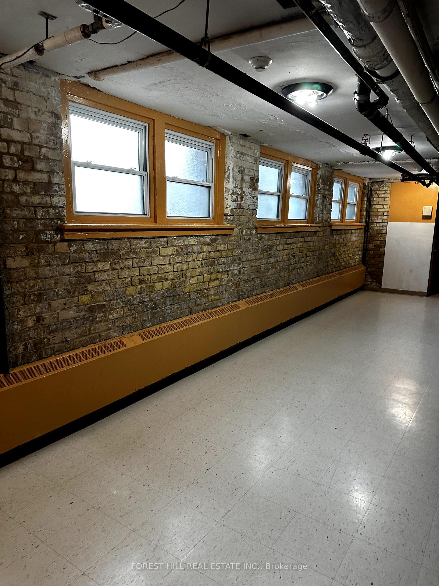 525 Bloor Street E Lower, Toronto Unit: Lower
