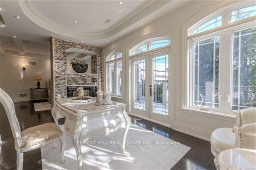 4 Fifeshire Road, Toronto