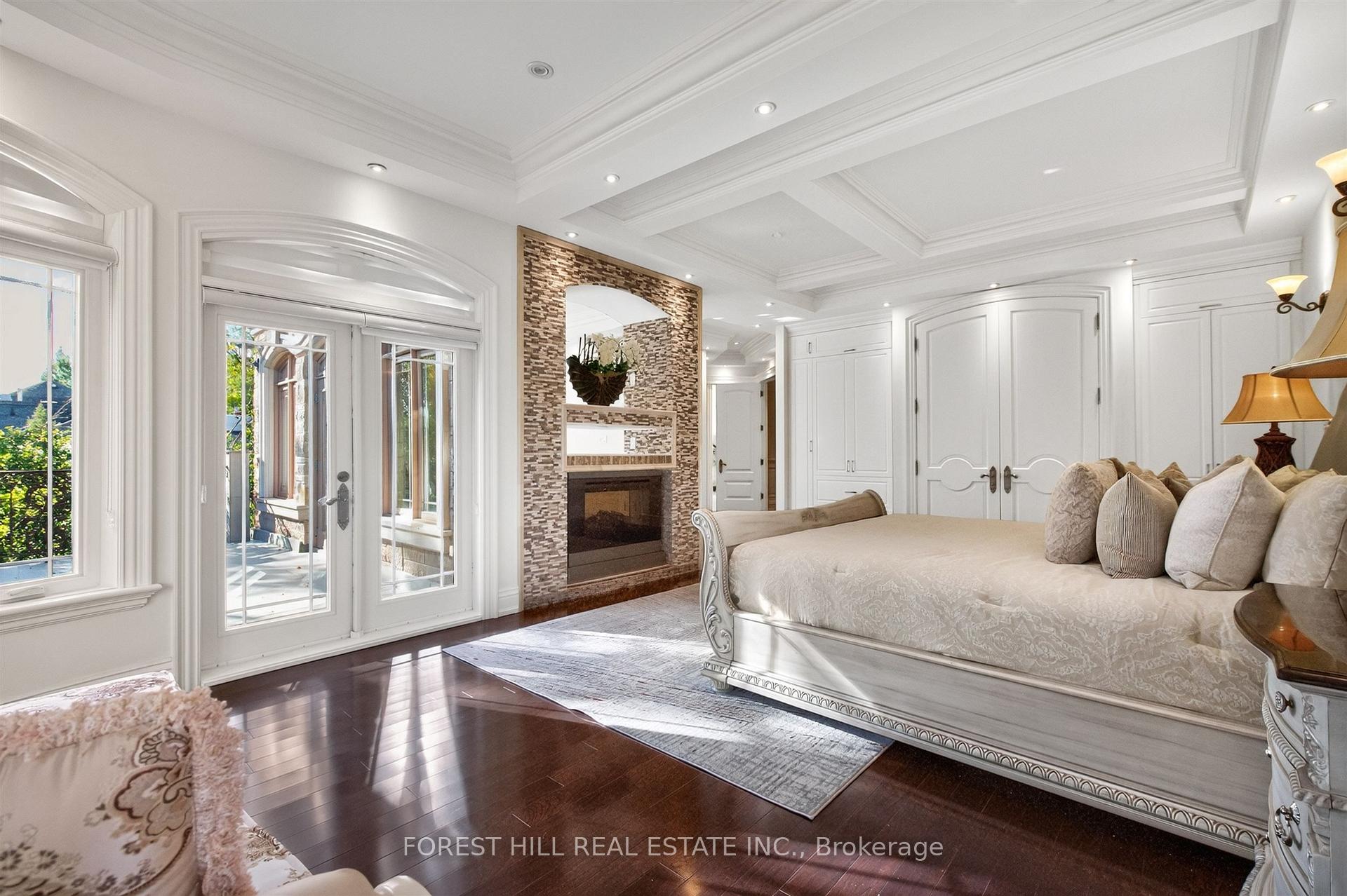 4 Fifeshire Road, Toronto
