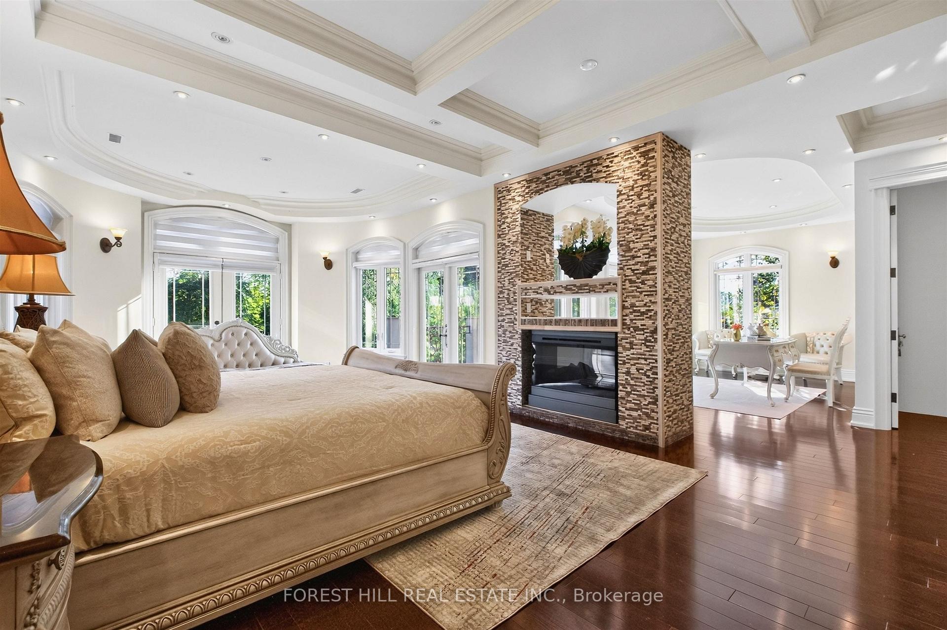 4 Fifeshire Road, Toronto