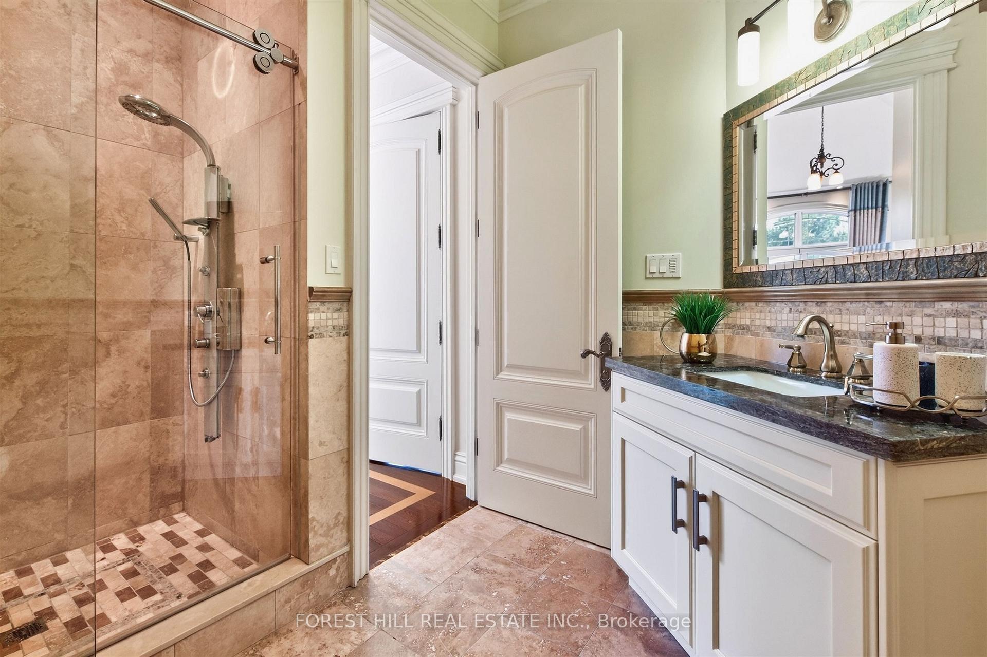 4 Fifeshire Road, Toronto