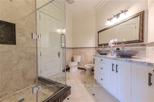 4 Fifeshire Road, Toronto