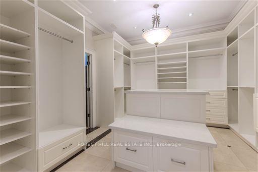 4 Fifeshire Road, Toronto