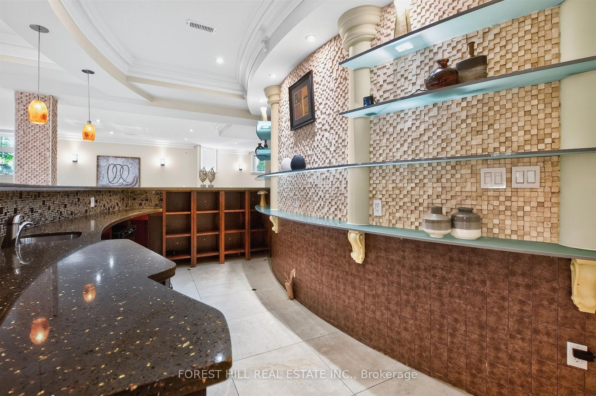 4 Fifeshire Road, Toronto