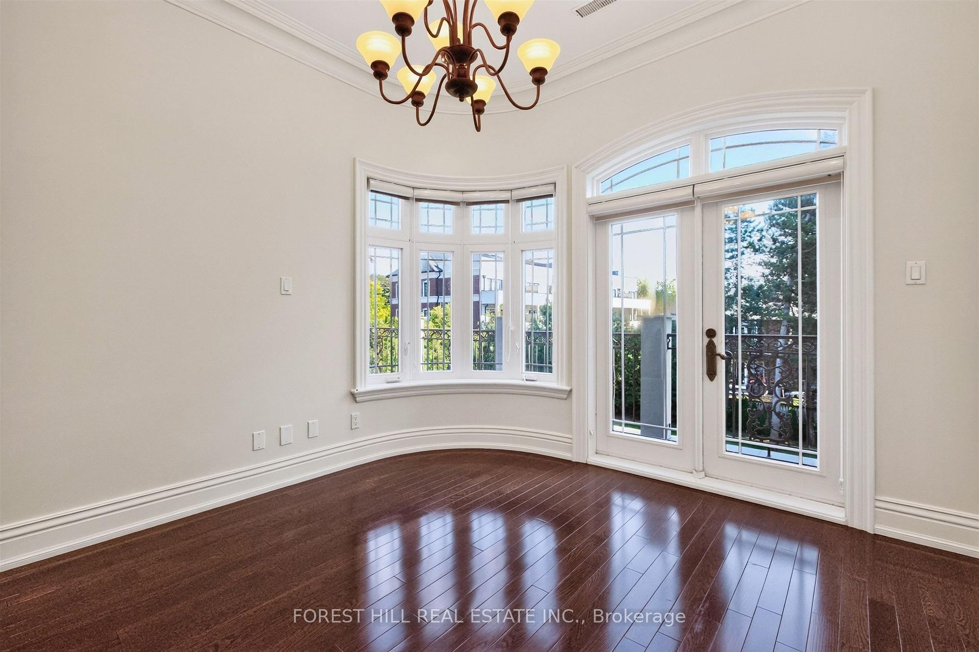 4 Fifeshire Road, Toronto