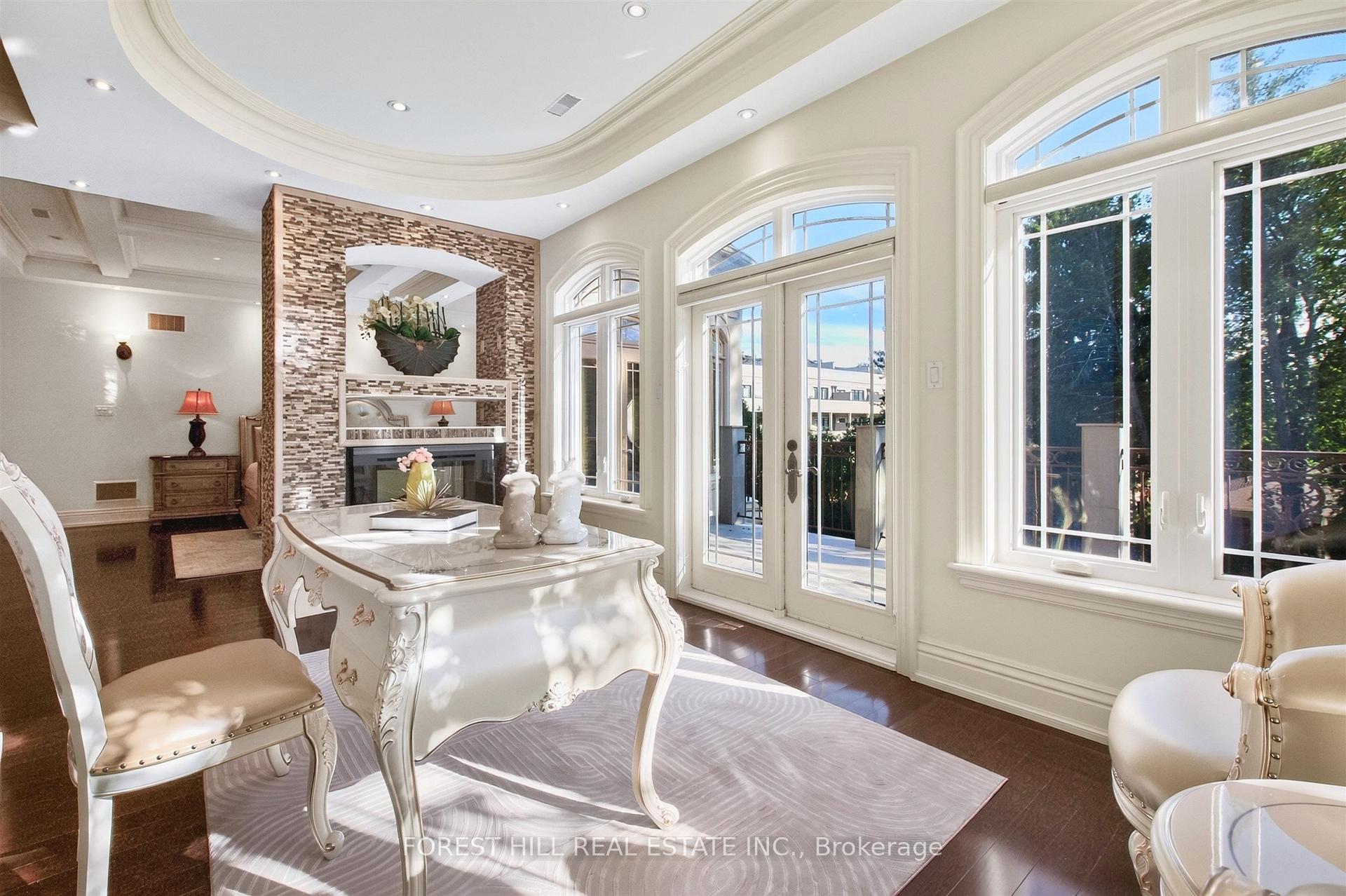 4 Fifeshire Road, Toronto
