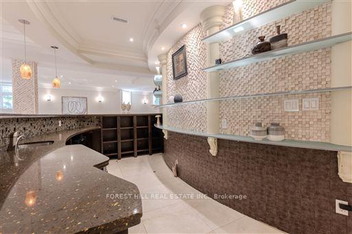 4 Fifeshire Road, Toronto