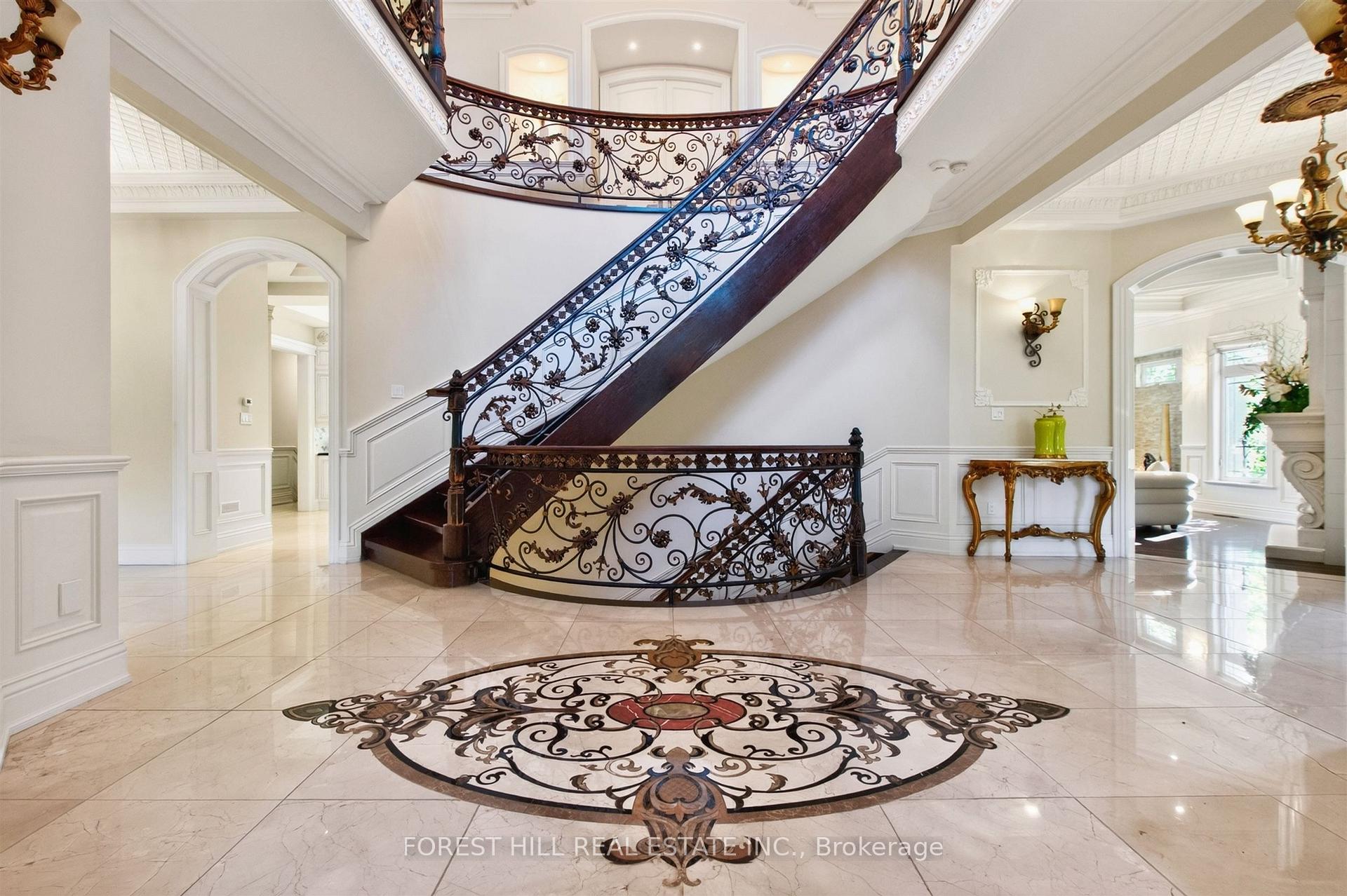 4 Fifeshire Road, Toronto