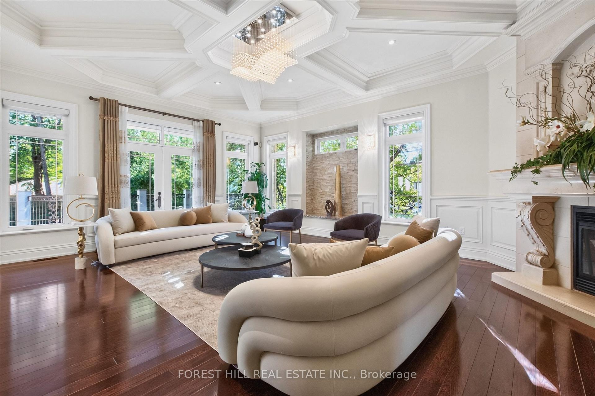 4 Fifeshire Road, Toronto