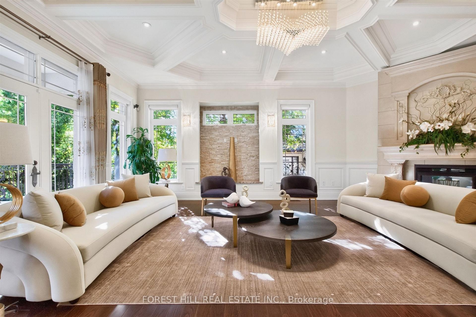 4 Fifeshire Road, Toronto