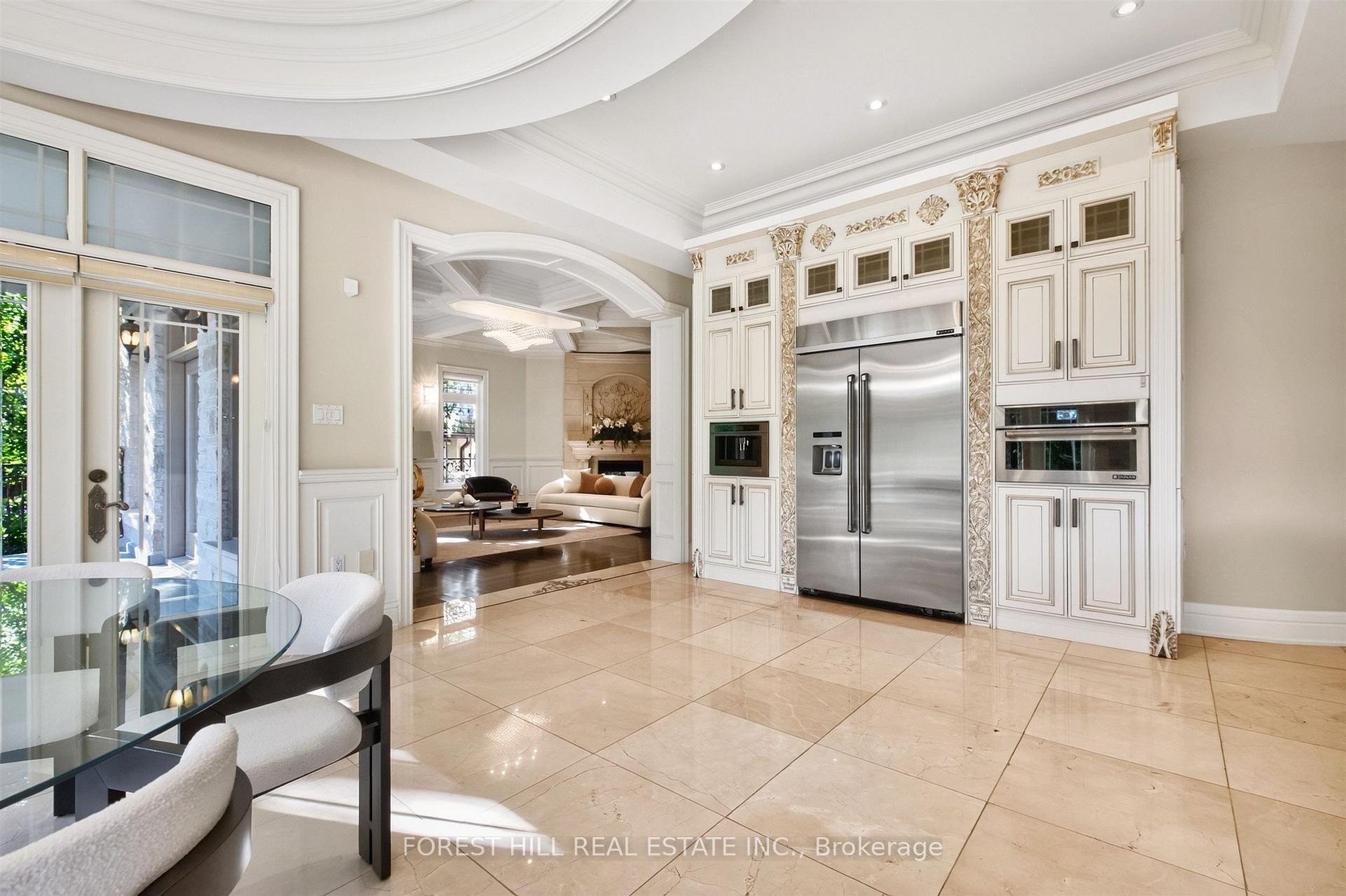 4 Fifeshire Road, Toronto