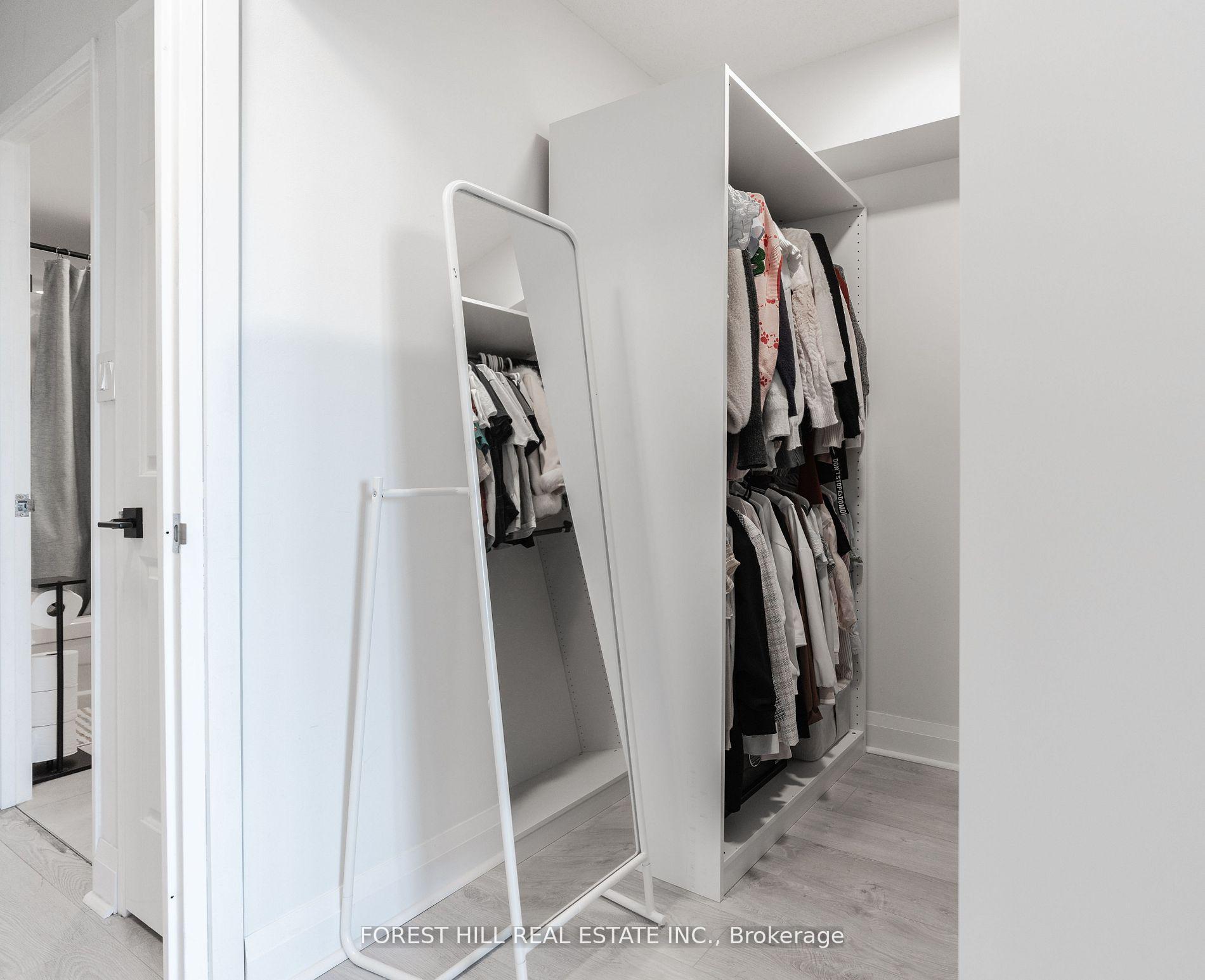 #213 - 175 Bamburgh Circle, Toronto Unit: 213
