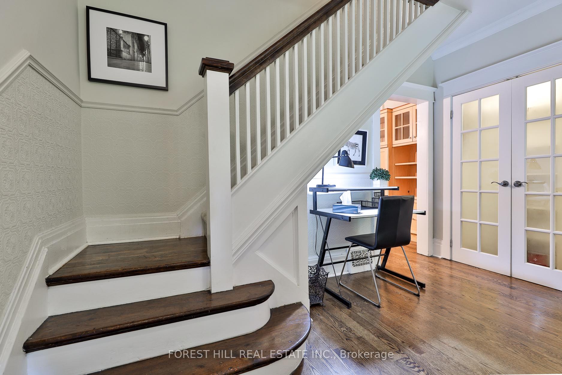 76 Sparkhall Avenue, Toronto