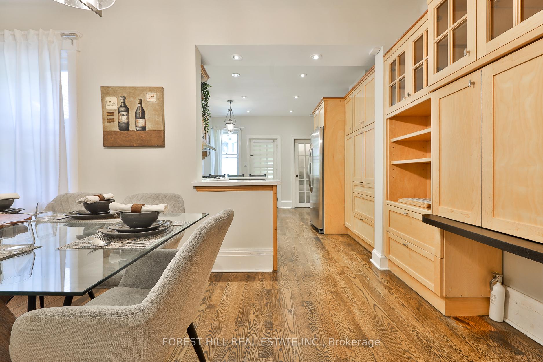76 Sparkhall Avenue, Toronto