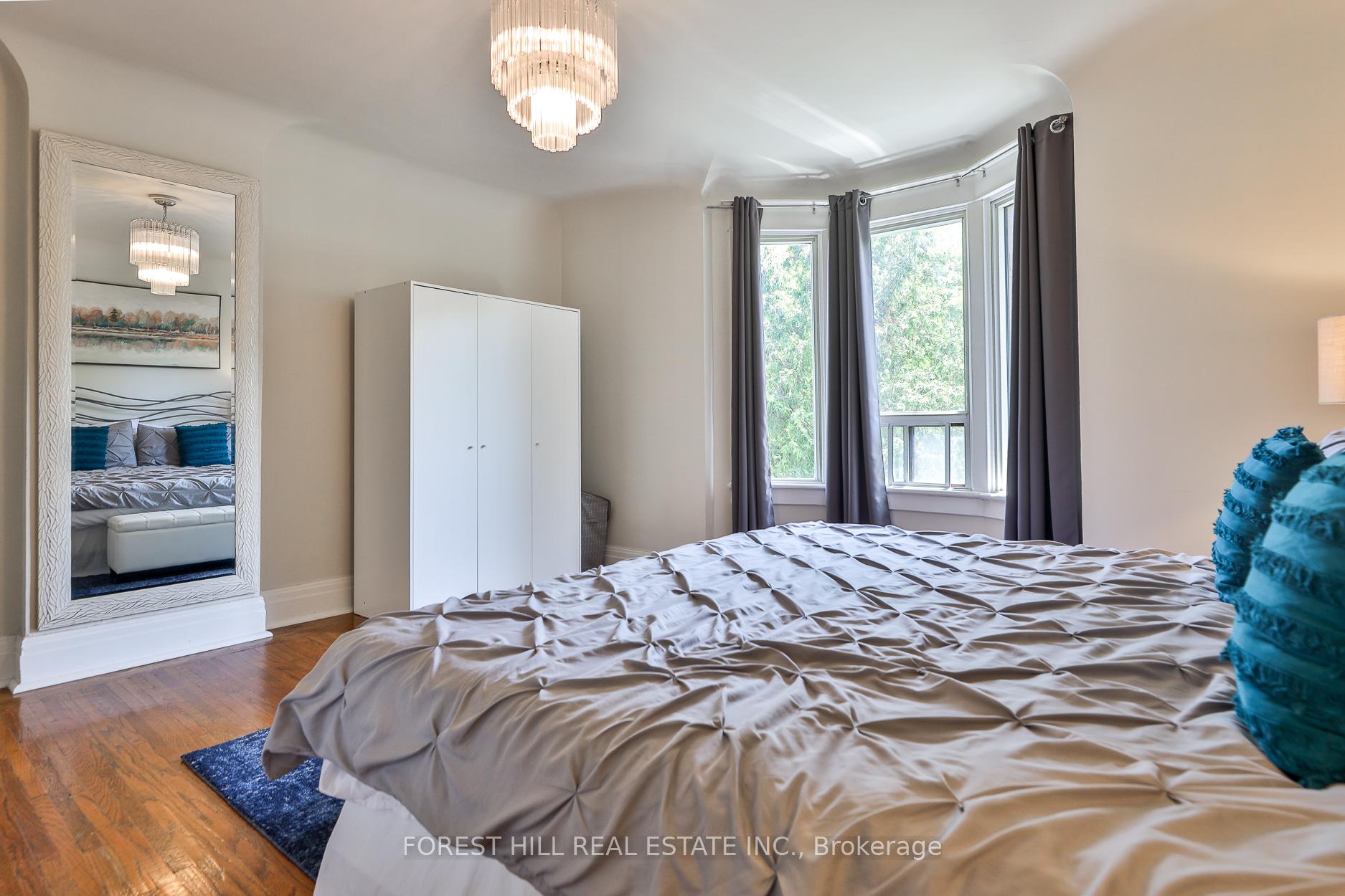 76 Sparkhall Avenue, Toronto