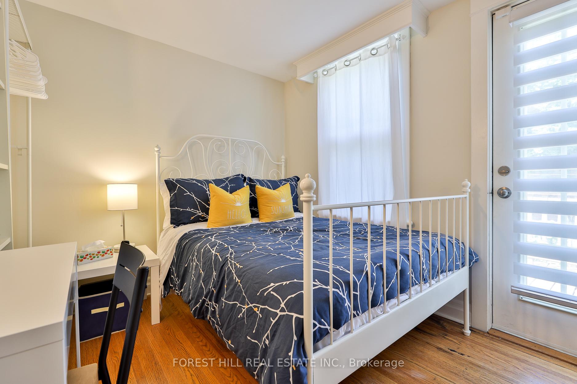 76 Sparkhall Avenue, Toronto