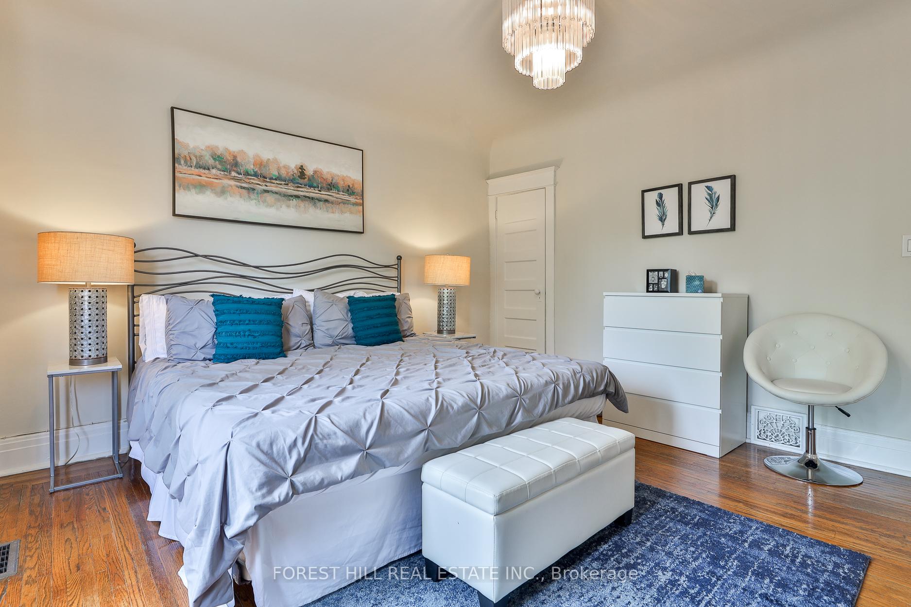 76 Sparkhall Avenue, Toronto