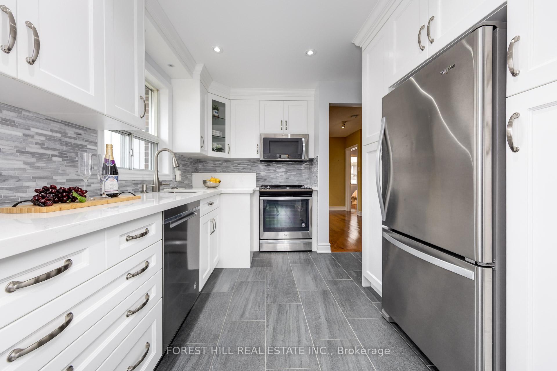 206 Cass Avenue, Toronto
