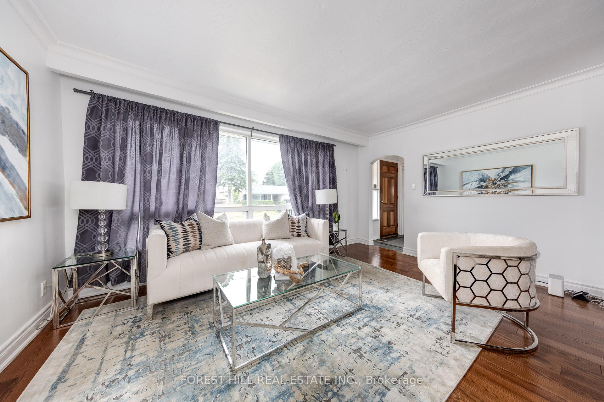 206 Cass Avenue, Toronto