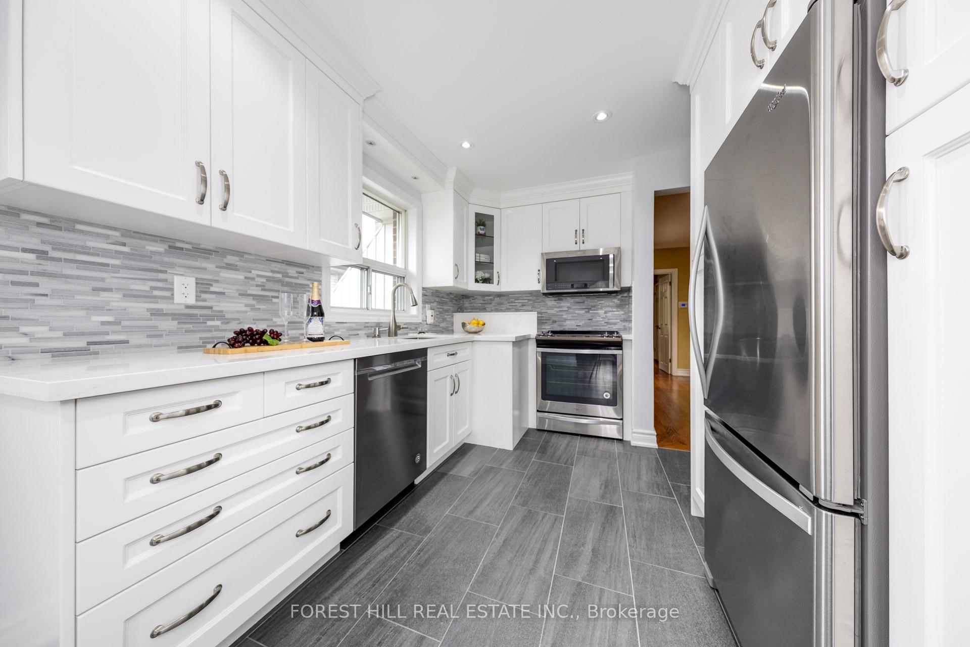 206 Cass Avenue, Toronto