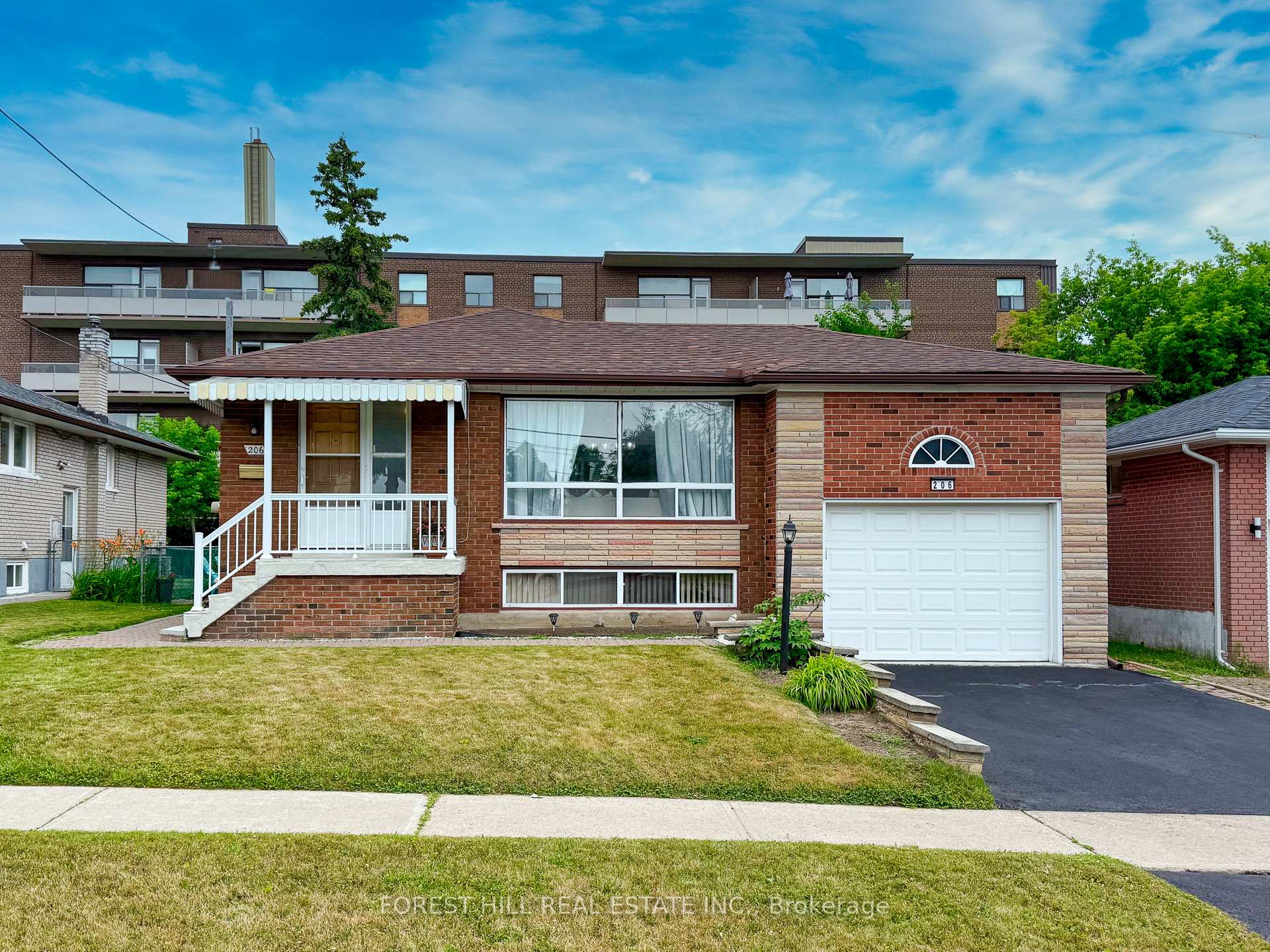 206 Cass Avenue, Toronto