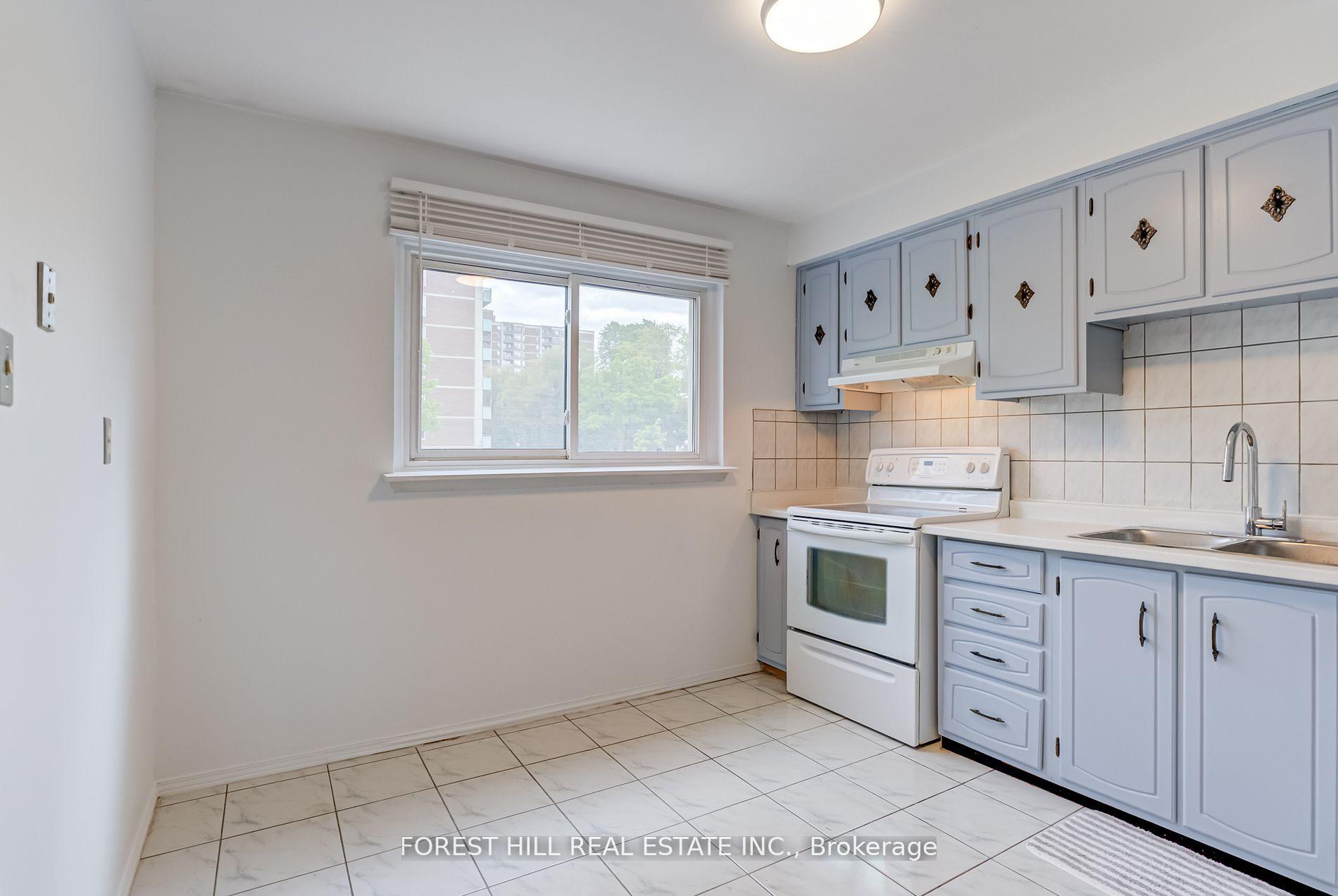 58 Bonis Avenue, Toronto E05
