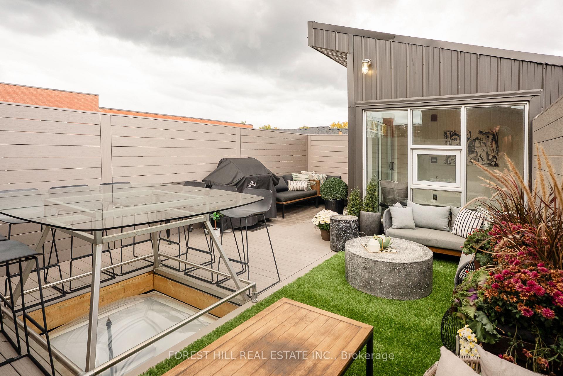 326 Carlaw Avenue 123, Toronto E01 Unit: 123