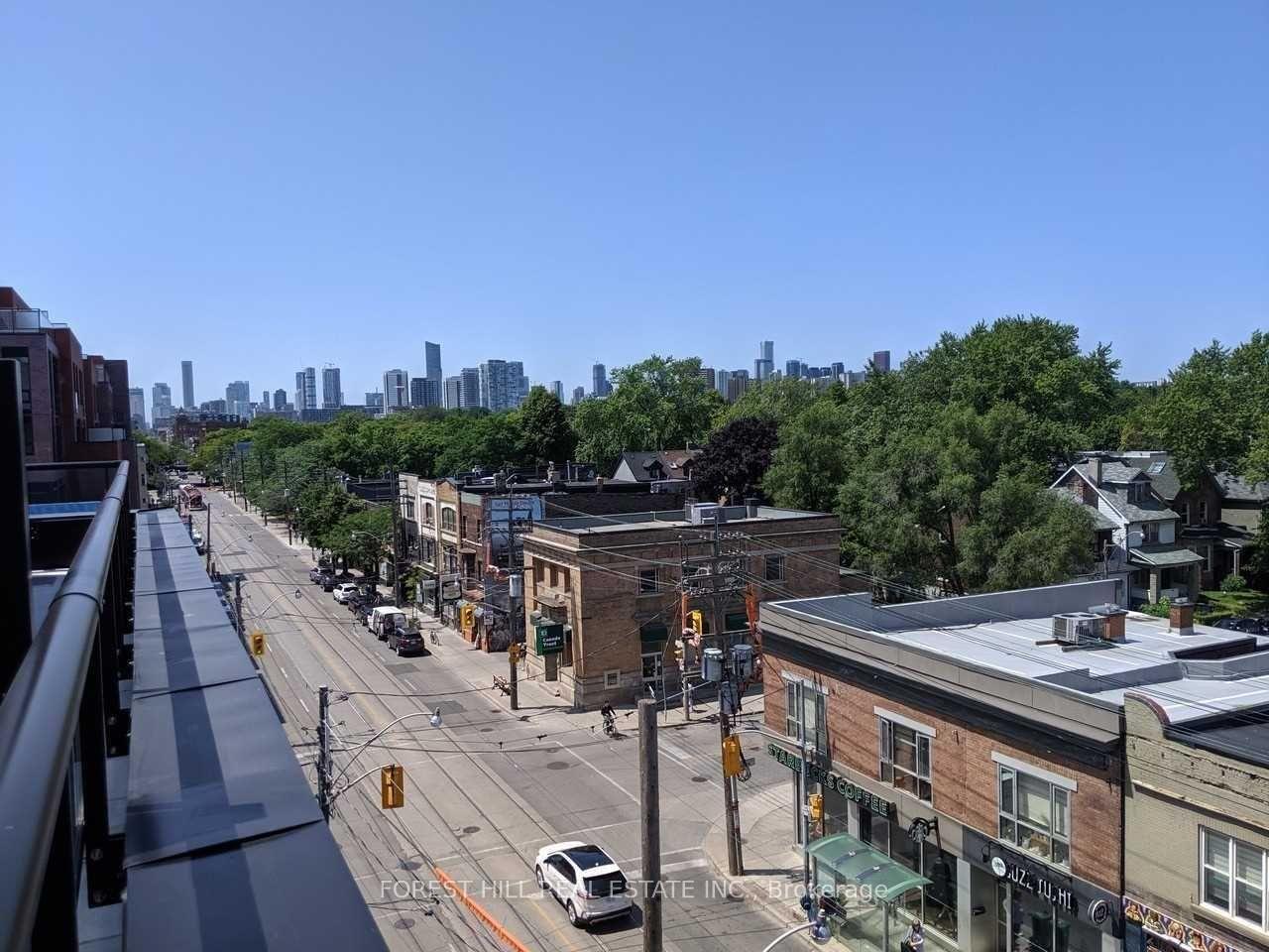 899 Queen Street E 402