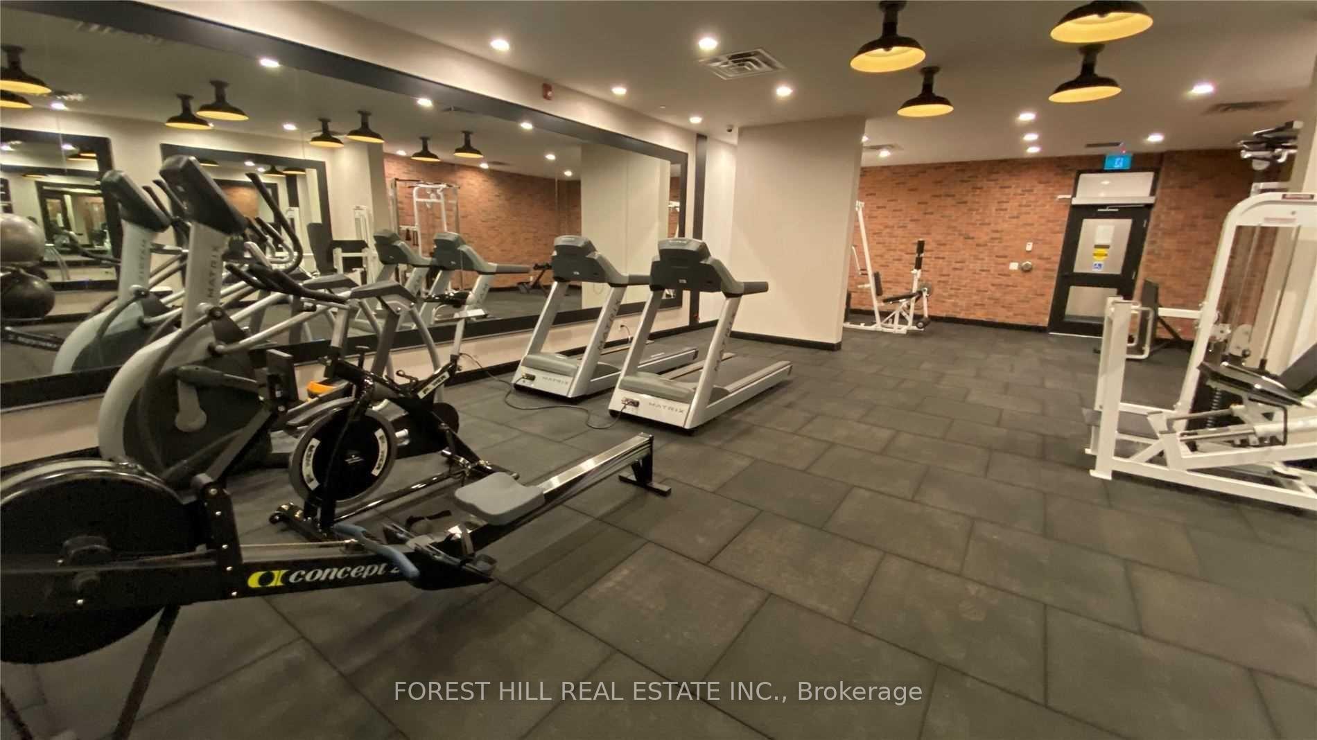 899 Queen Street E 402