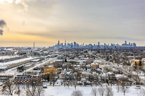 1050 Eastern Avenue 1702