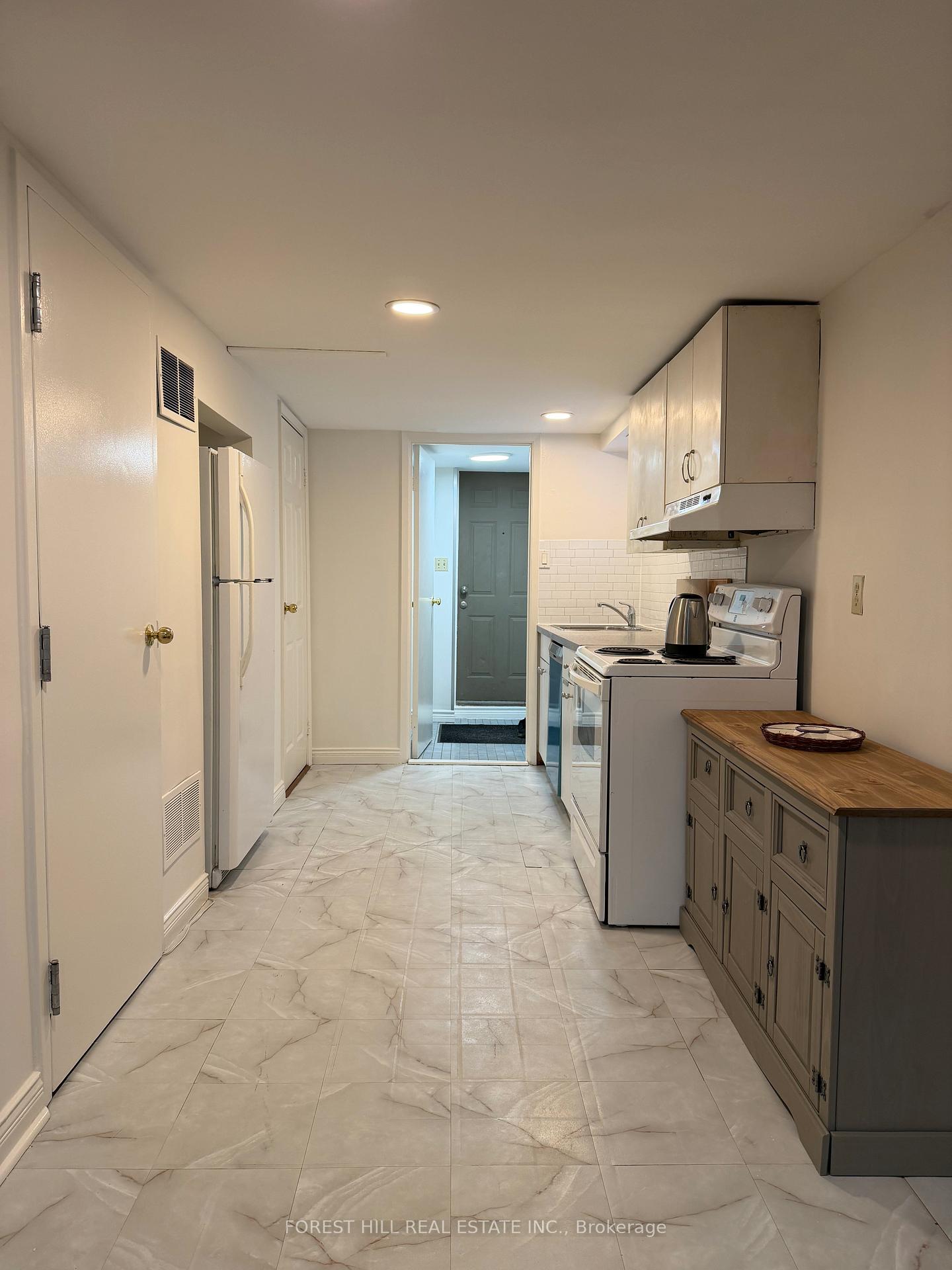 39 Main Street Basement