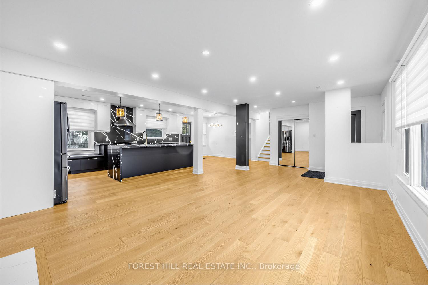 180 Glenwood Crescent