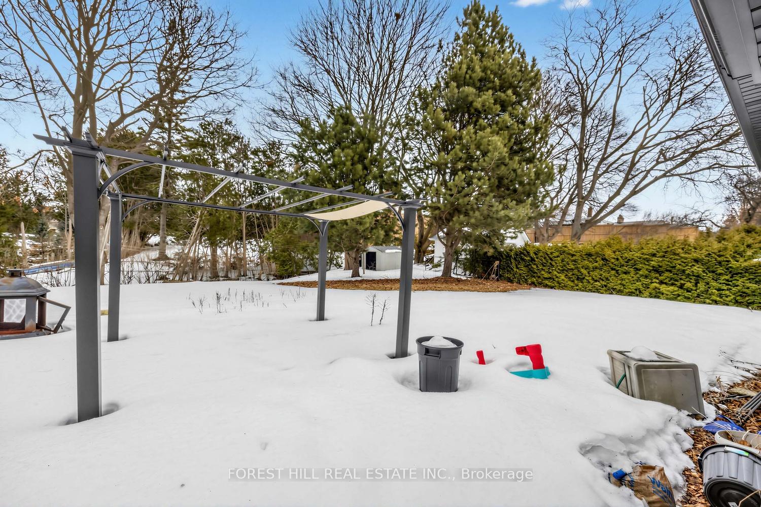 180 Glenwood Crescent