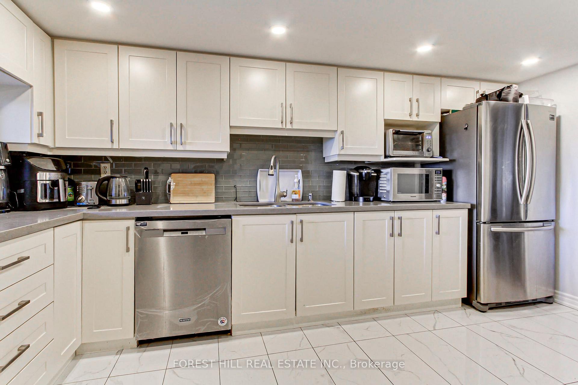 2330 Bridletowne Circle 1909
