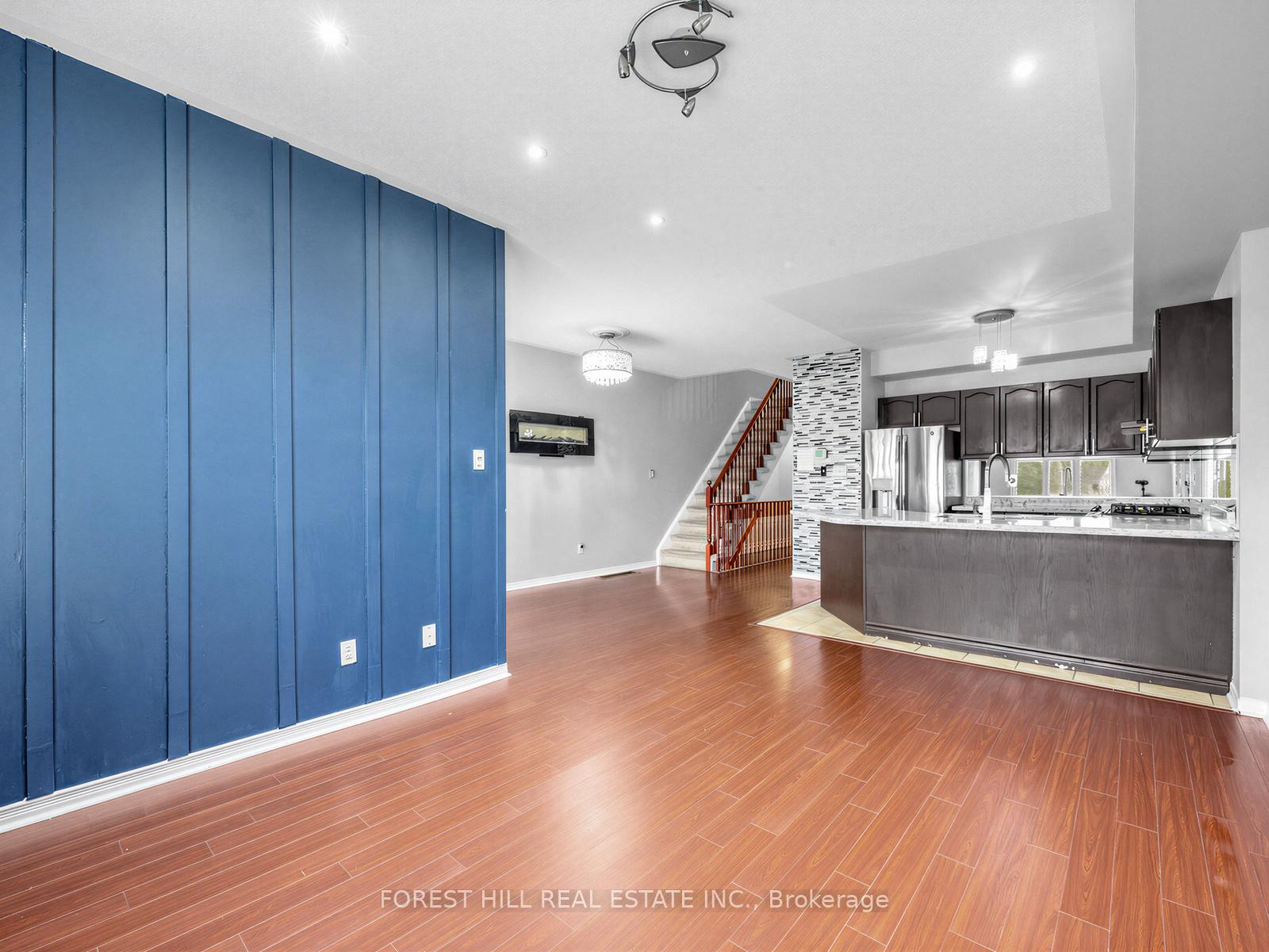 40 Croker Drive S