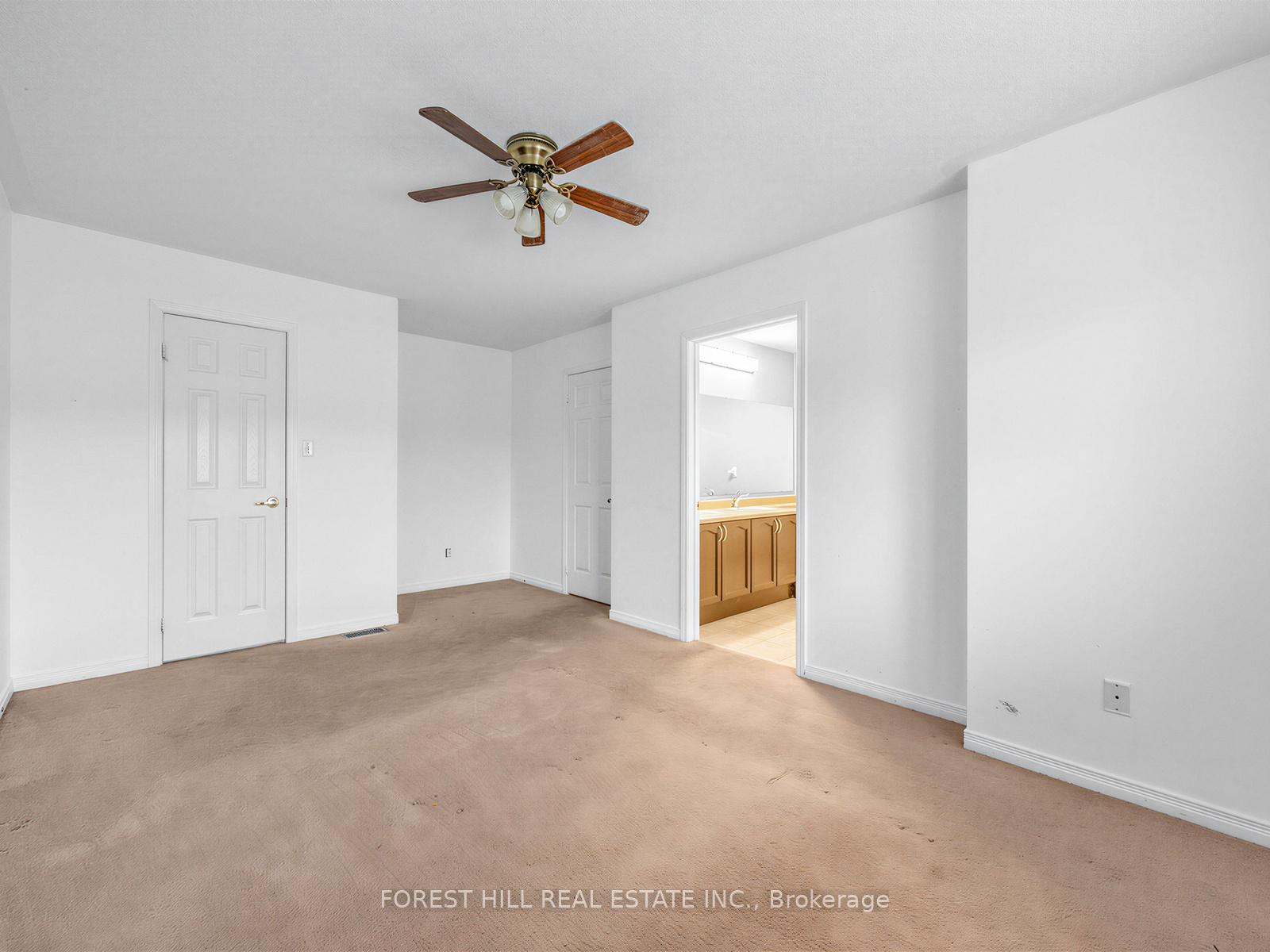 40 Croker Drive S